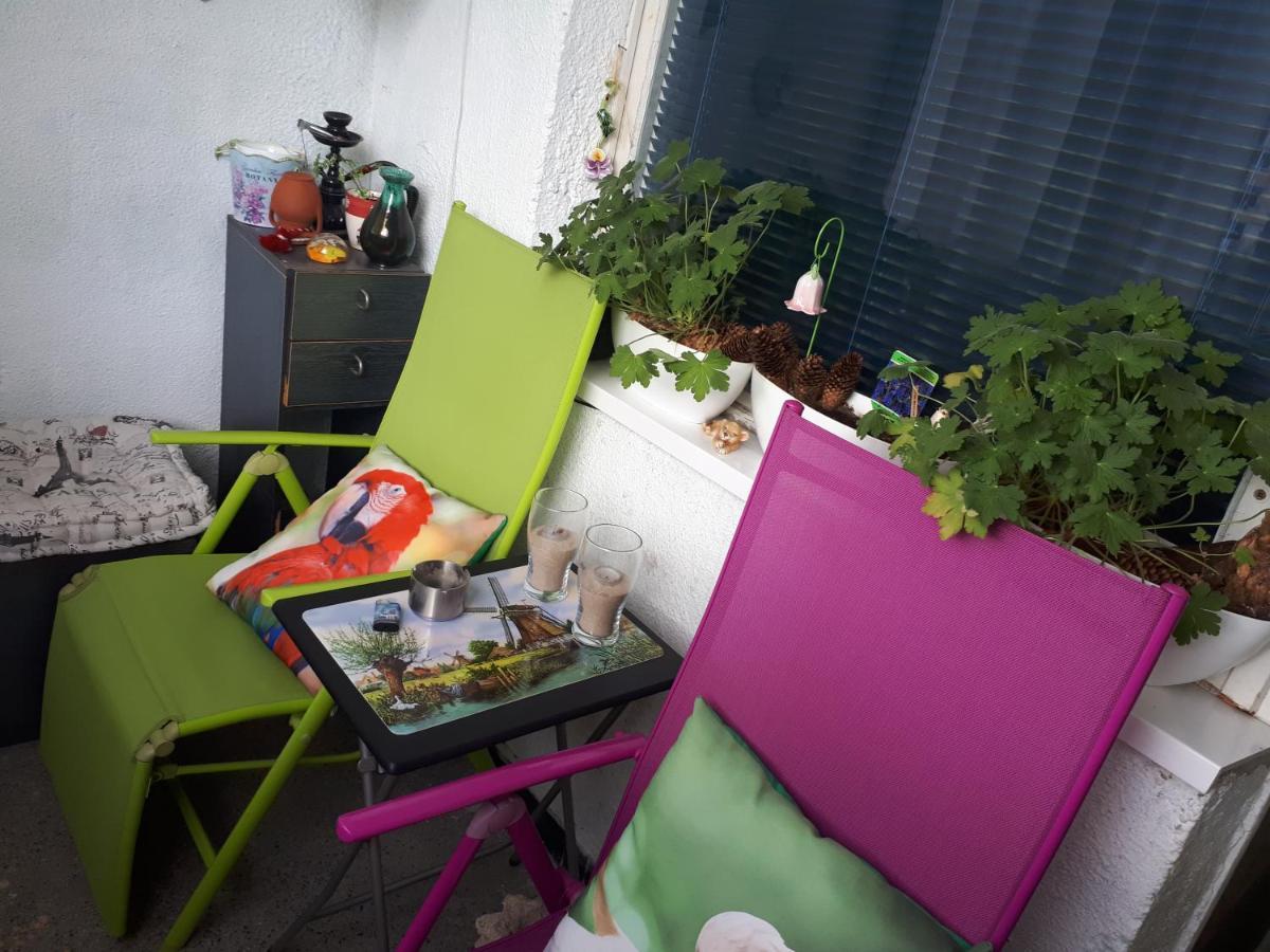 2 Bedrooms With Private Bath And Balcony Near The Airport Софія Екстер'єр фото